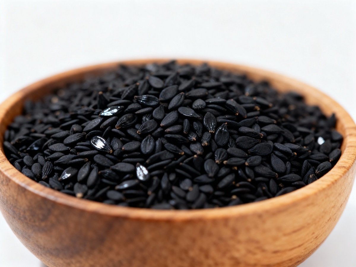 nigella-seeds-kalonji-hero
